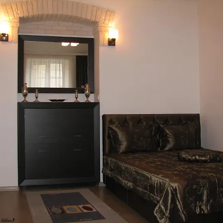 On Staroievreiska Lviv